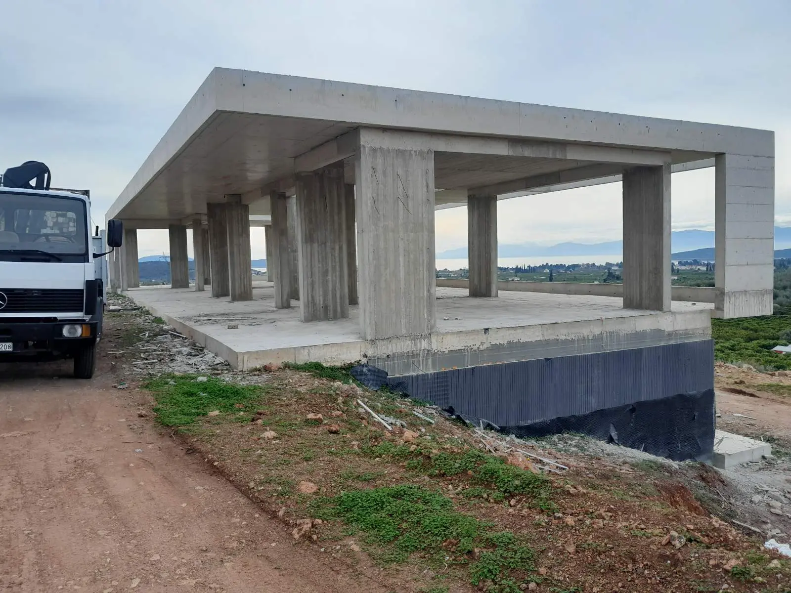 Σκυροδετήσεις κατοικίας στο Δρέπανο